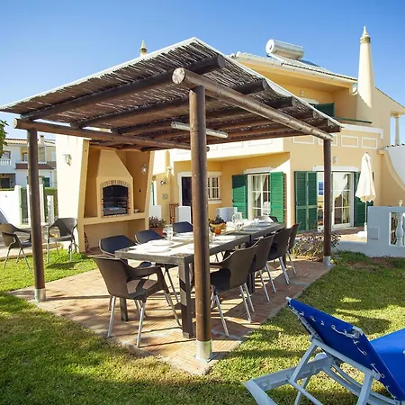 Villa Villa Algarve By Real Life Concierge